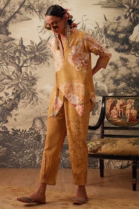 Kalista Yellow Cotton Embroidery Mandarin Collar Olivia Printed Tunic And Pant Set Online at Aza Fashions Kalista_Yellow Cotton Embroidery Mandarin Collar Olivia Printed Tunic And Pant Set _Online_at_Aza_Fashions