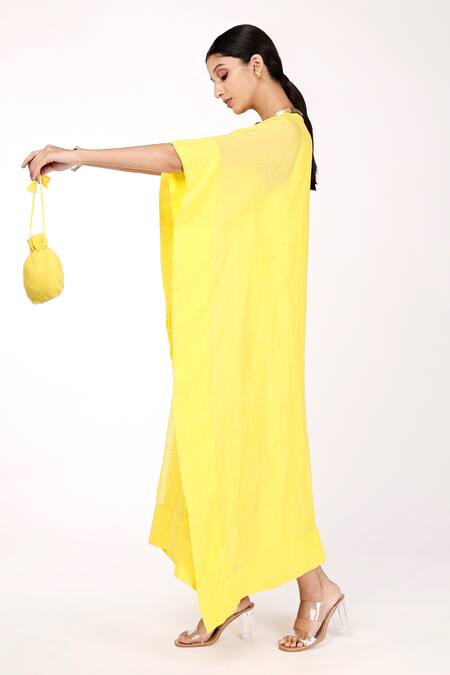 Komal Shah_Yellow Inner  Butter Crepe, Kaftan  Chanderi Badla, Mukaish Round Embroidered _Online_at_Aza_Fashions