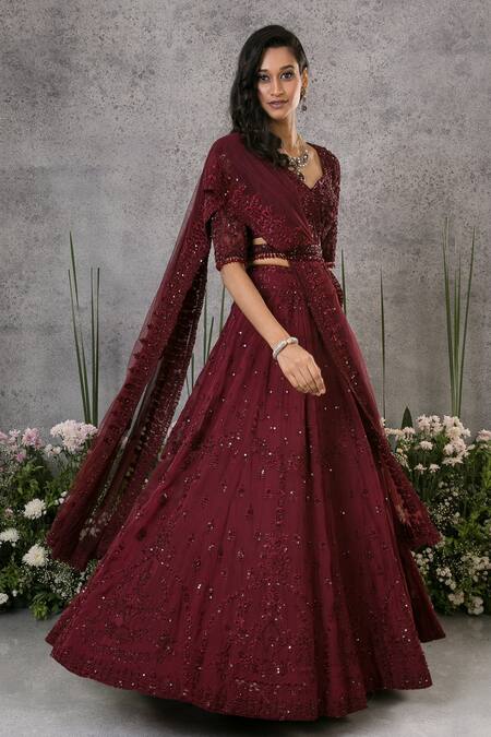 Pritika Vora_Maroon Lehenga  Organza Silk Embroidered Thread V Neck Bridal Set With Belt_Online_at_Aza_Fashions