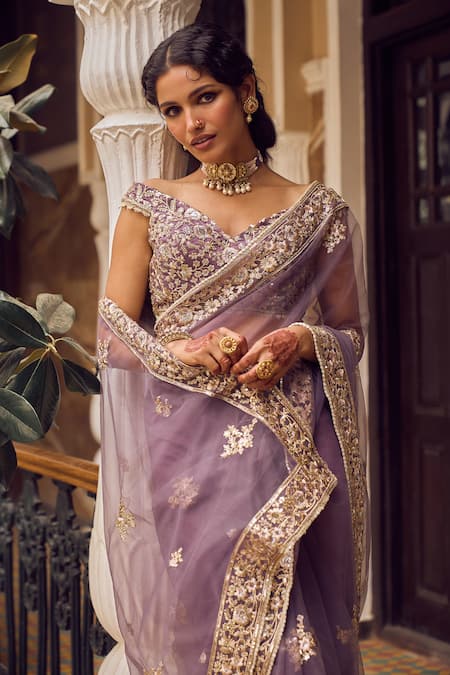 Buy_Lashkaraa_Purple Satin, Net Sequins, Zari V-neck Flower Vine Embroidered Pre-draped Saree _Online_at_Aza_Fashions