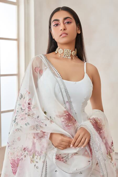 Lashkaraa_White Satin Floral Printed Punjabi Suit Set_Online_at_Aza_Fashions