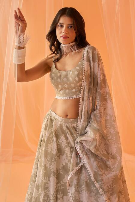 Buy_Lashkaraa_Green Chanderi Embroidery Round Neck Floral Print Lehenga Set _Online_at_Aza_Fashions