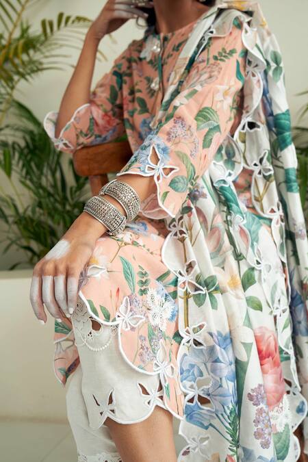 Sage Saga Peach Linen, Chanderi, Pearls, Butterfly Cut-out Border Kurta Pant Set at Aza Fashions Sage Saga_Peach Linen, Chanderi, Pearls, Butterfly Cut-out Border Kurta Pant Set _at_Aza_Fashions