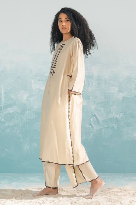 Buy_Ikai By Ragini Ahuja_Beige Cotton, Silk, Chanderi Applique Round Neck Nile Work Kurta_Online_at_Aza_Fashions