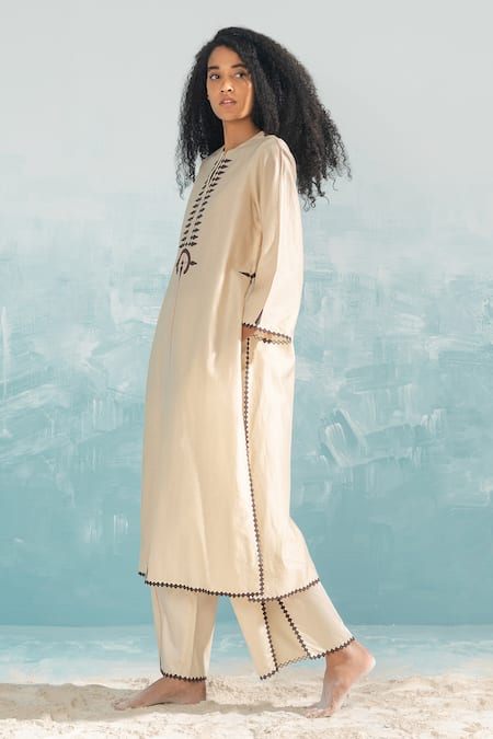 Buy_Ikai By Ragini Ahuja_Beige 100% Cotton Embroidery Applique And Cutwork Nile Slit Pant  _Online_at_Aza_Fashions