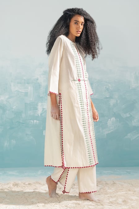 Buy_Ikai By Ragini Ahuja_Ivory Cotton Cut Work, Applique Nile Cut-work Hem And Slit Pant_Online_at_Aza_Fashions