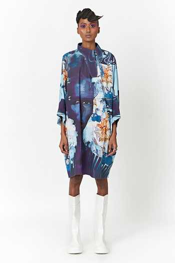 Buy_Two Point Two_Blue Cotton Poplin Printed Digital High Mamoro Kimono Kaftan Dress _Online_at_Aza_Fashions