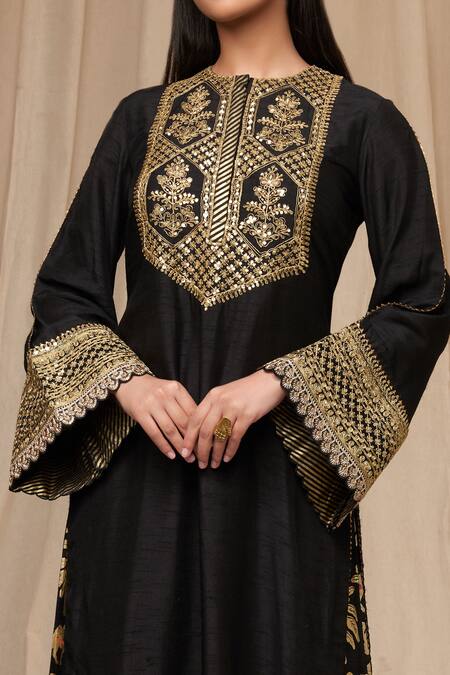 Buy_Masaba_Black Silk, Brocade Embroidery Round Neck Oasis Print Culottes Set_Online_at_Aza_Fashions