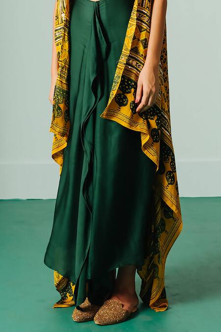 Buy_Prahnaaya_Yellow Satin Sequins, Zari, Piping Hand Block Print Cape And Draped Skirt Set _Online_at_Aza_Fashions