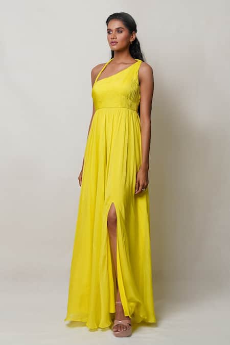 Pinup By Astha Yellow Chiffon, Crepe Halter Neck Gown Online at Aza Fashions Pinup By Astha_Yellow Chiffon, Crepe Halter Neck Gown _Online_at_Aza_Fashions