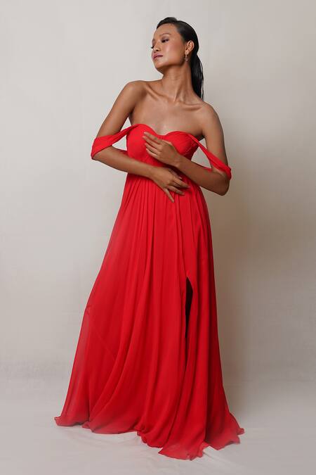 Shop Pinup By Astha Red Georgette, Crepe Sweetheart Neck Off Shoulder Pleated Gown Online at Aza Fashions Shop_Pinup By Astha_Red Georgette, Crepe Sweetheart Neck Off Shoulder Pleated Gown _Online_at_Aza_Fashions
