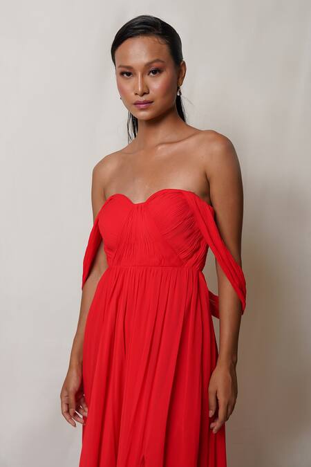 Buy Pinup By Astha Red Georgette, Crepe Sweetheart Neck Off Shoulder Pleated Gown Buy_Pinup By Astha_Red Georgette, Crepe Sweetheart Neck Off Shoulder Pleated Gown