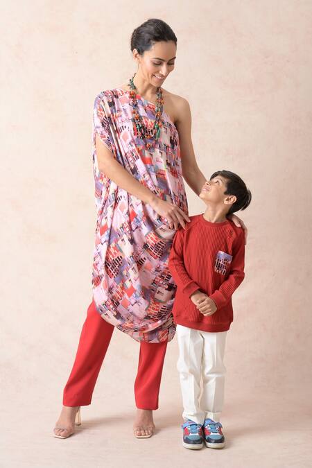 Thetaa_Red Cotton, Viscose Textured Stripe Sweatshirt _at_Aza_Fashions