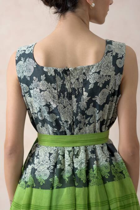 Buy Thetaa Green Chanderi Silk, Net Embroidery Scoop Neck Floral Print Box Pleated Dress Buy_Thetaa_Green Chanderi Silk, Net Embroidery Scoop Neck Floral Print Box Pleated Dress