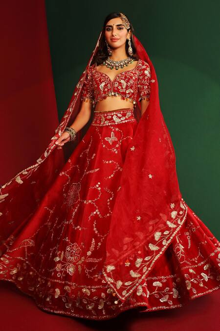 Shop_Mahima Mahajan_Red Velvet Embroidery Thread Sweetheart Neck Hena Bridal Lehenga Set _Online_at_Aza_Fashions