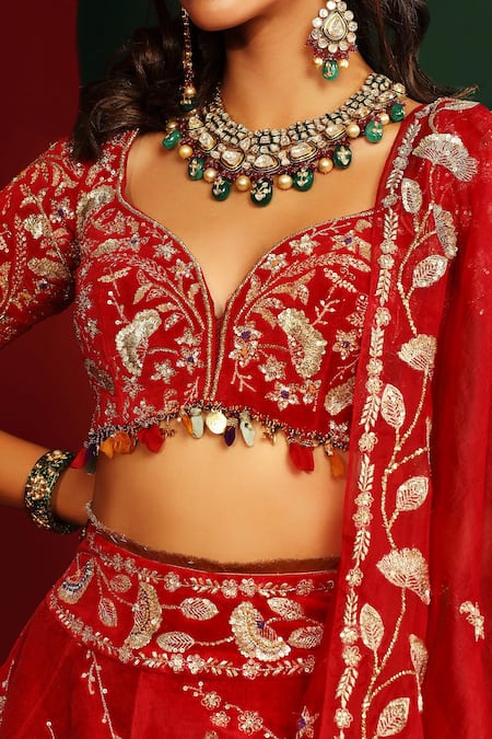 Mahima Mahajan_Red Velvet Embroidery Thread Sweetheart Neck Hena Bridal Lehenga Set _at_Aza_Fashions