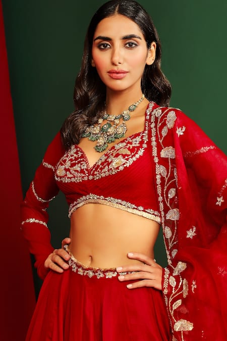 Buy_Mahima Mahajan_Red Raw Silk, Organza, Georgette And Shantoon Thread Rena Embroidered Lehenga Set _Online_at_Aza_Fashions