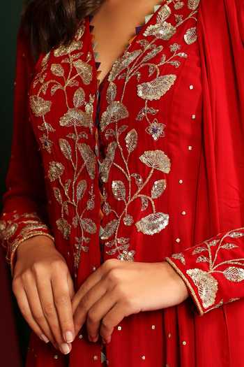Shop_Mahima Mahajan_Red Georgette, Cotton Satin Lycra And Shantoon Reya Floral Embroidered Kurta Set_Online_at_Aza_Fashions