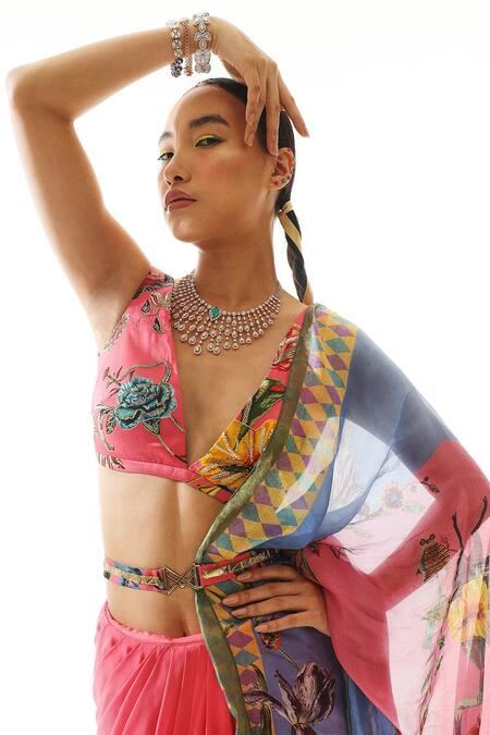 Mahima Mahajan_Pink Georgette Printed Botanical V Neck Pre-draped Saree With Blouse _Online_at_Aza_Fashions