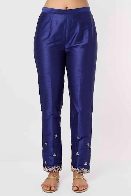 Buy_Mehak Murpana_Blue Silk Embroidery V-neck Floral Raw Kurta And Pant Set _Online_at_Aza_Fashions