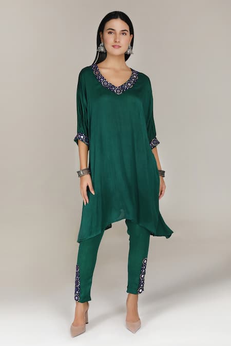 Aneehka_Green Crinkle Satin (100% Viscose) Afghani Kurta And Pant Set _Online_at_Aza_Fashions