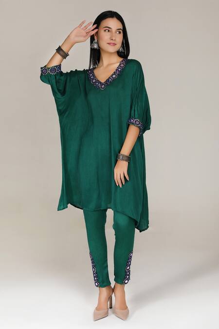 Buy_Aneehka_Green Crinkle Satin (100% Viscose) Afghani Kurta And Pant Set _Online_at_Aza_Fashions