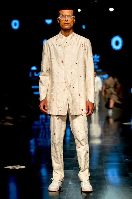 Antar Agni_Ivory Cotton, Silk Embroidery Wing Pattern Shacket _at_Aza_Fashions