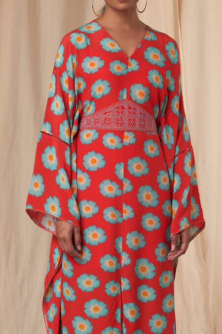 Shop_Masaba_Red Crepe Embroidery V-neck Crazy Daisy Kaftan Dress With Belt _Online_at_Aza_Fashions