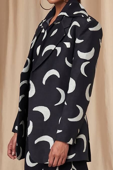 Masaba_Black Bemberg Linen Printed Mooncrest Notched Lapel Blazer _at_Aza_Fashions