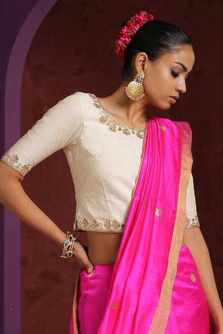 Weaver Story_White Chanderi Gota Patti, Zari Scoop Neck Blouse _Online_at_Aza_Fashions