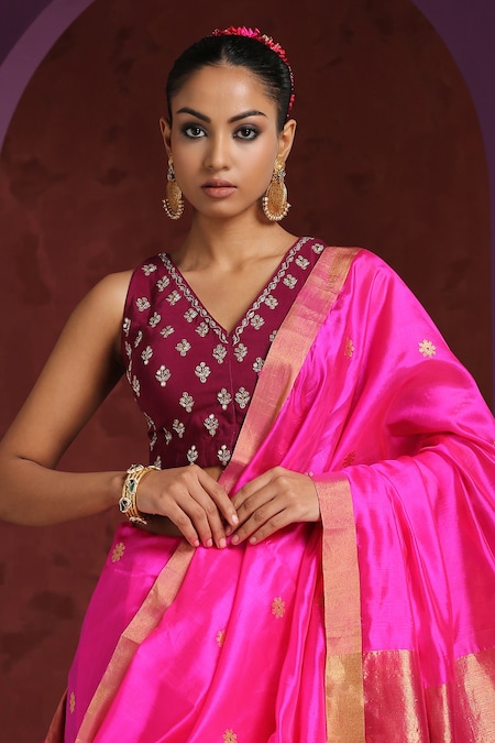 Sequins - Readymade Saree Blouse Designs Online: Buy Fancy Blouses at Utsav  Fashion