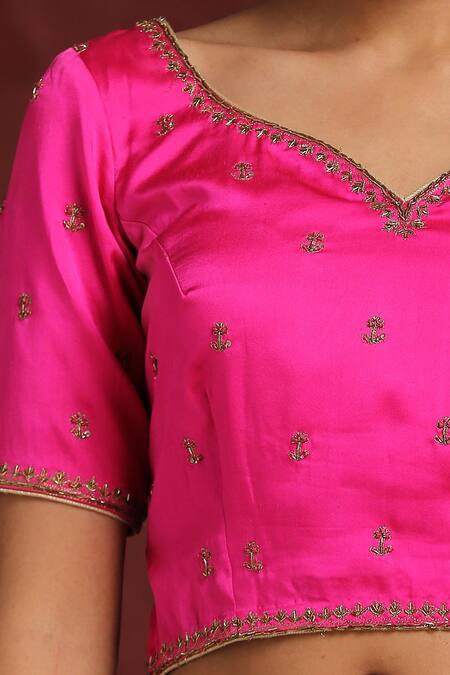 Buy_Weaver Story_Pink Satin, Silk Embroidery Plunge Neck, Sweetheart Zardozi Hand Pure Blouse _Online_at_Aza_Fashions
