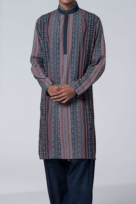 Siddhartha Bansal_Grey Cotton Dobby Printed Autumn Shower Dixy Kurta Set  _Online_at_Aza_Fashions