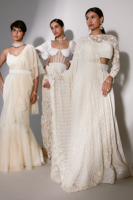 Premya By Manishii Ivory Tulle, Chiffon Embroidery Sweetheart Neck Saree With Floral Blouse at Aza Fashions Premya By Manishii_Ivory Tulle, Chiffon Embroidery Sweetheart Neck Saree With Floral Blouse _at_Aza_Fashions