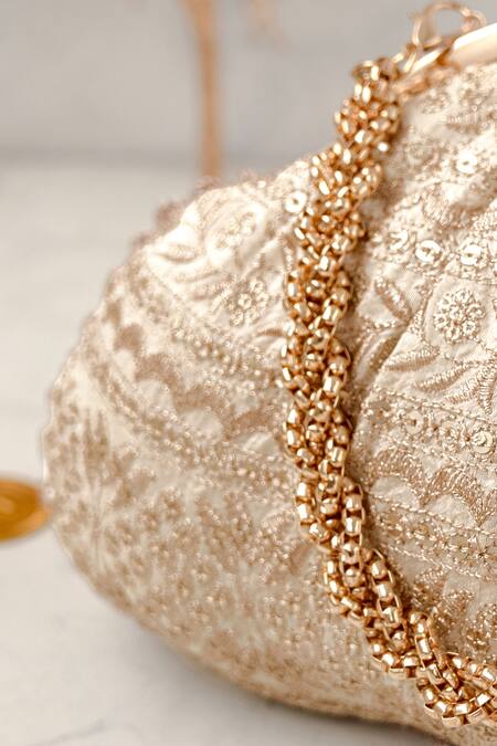 Buy Amyra Cream Embroidery, Sequins Mirai Purse Online at Aza Fashions Buy_Amyra_Cream Embroidery, Sequins Mirai Purse _Online_at_Aza_Fashions