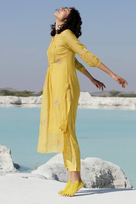 Buy Tatwa Yellow Handloom Cotton, Viscose, Silk Chanderi Pintuck Kurta And Pant Set Online at Aza Fashions Buy_Tatwa_Yellow Handloom Cotton, Viscose, Silk Chanderi Pintuck Kurta And Pant Set_Online_at_Aza_Fashions