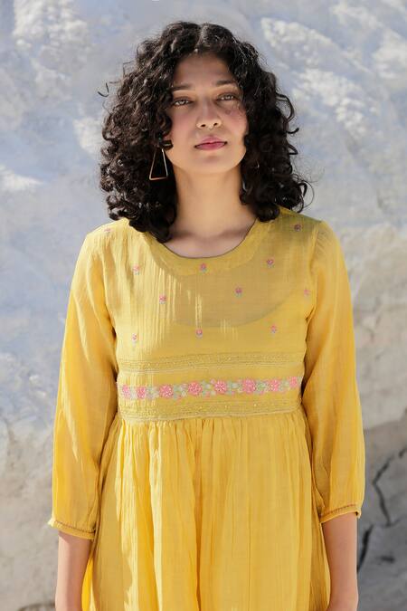 Buy Tatwa Yellow Handloom Cotton, Viscose Embroidery Round Neck Chanderi Resham Dress Online at Aza Fashions Buy_Tatwa_Yellow Handloom Cotton, Viscose Embroidery Round Neck Chanderi Resham Dress _Online_at_Aza_Fashions