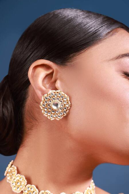 Buy_Namasya_White Pearls, Crystals Floral Kundan Embellished Choker Set _Online_at_Aza_Fashions