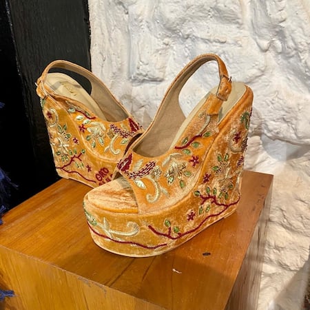 Tiesta_Yellow Embroidery Nazm Open Toe Wedges _Online_at_Aza_Fashions