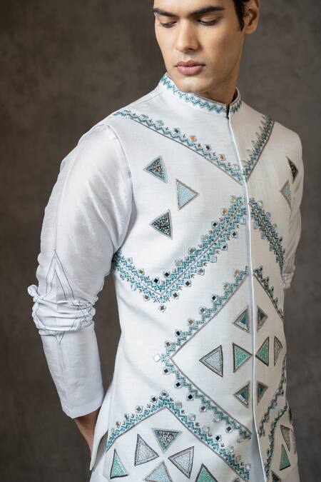 Shop PAARSH Blue Bamboo, Cotton Mirrors, Embroidery Geometric Work Bundi Set Online at Aza Fashions Shop_PAARSH_Blue Bamboo, Cotton Mirrors, Embroidery Geometric Work Bundi Set _Online_at_Aza_Fashions