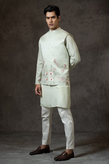 PAARSH Green Linen, Satin, Cotton Embroidery Pichwai Bundi Set Online at Aza Fashions PAARSH_Green Linen, Satin, Cotton Embroidery Pichwai Bundi Set _Online_at_Aza_Fashions