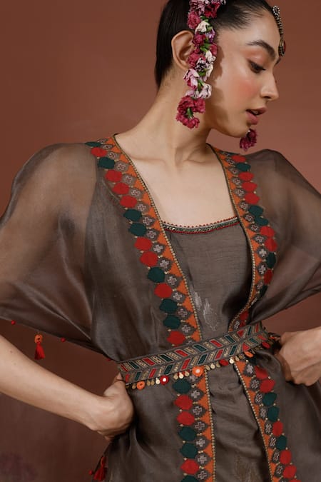 Neha Poddar_Gray Cape And Belt Organza & Inner Summer Silk Grey Applique Work & Dress Set _Online_at_Aza_Fashions