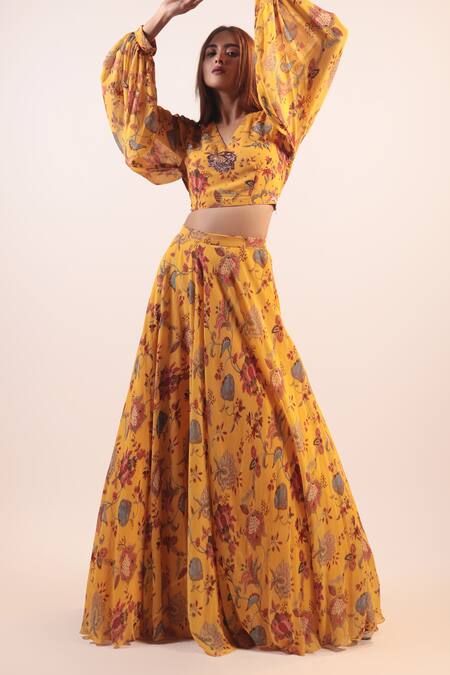 Buy_Label Shristi Chetani_Yellow Crepe, Georgette Beads V-neck Floral Pattern Lehenga Set_Online_at_Aza_Fashions