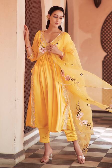 Neha Saxena_Yellow Modal, Silk Organza Embroidery, Flower Hand Painted Kurta Pant Set _Online_at_Aza_Fashions