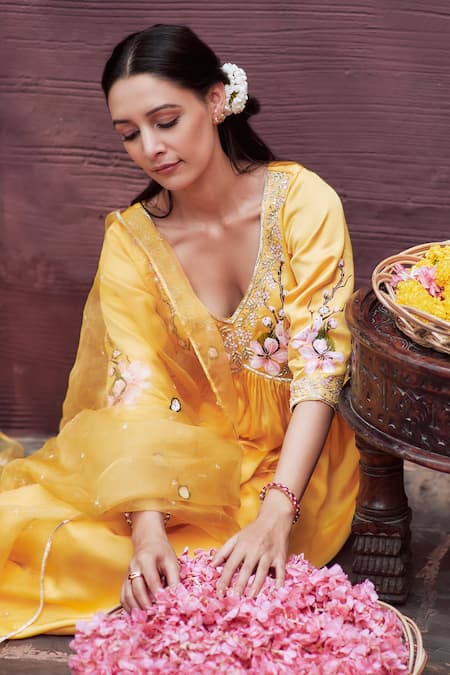Shop_Neha Saxena_Yellow Modal, Silk Organza Embroidery, Flower Hand Painted Kurta Pant Set _Online_at_Aza_Fashions