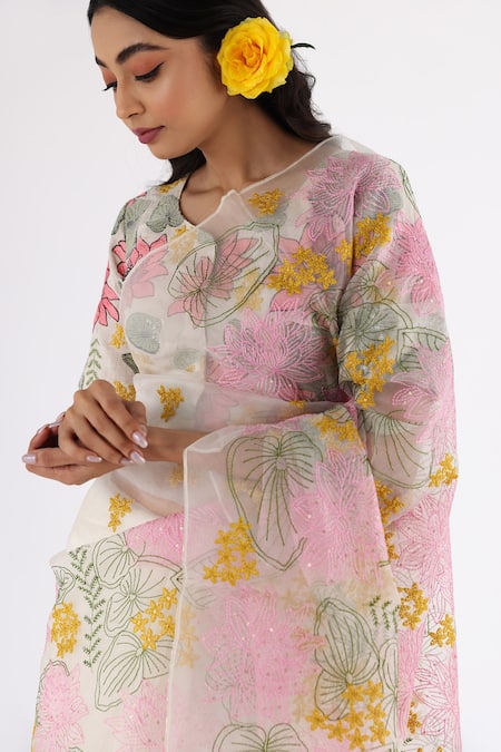 Shop_Nakita Singh_Off White Organza, Handloom Cotton Embroidery, Lotus Thread Saree And Blouse Set_Online_at_Aza_Fashions
