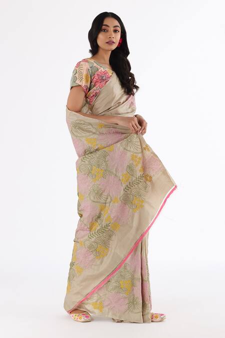 Buy_Nakita Singh_Grey Silk Sequins, Embroidery Round Neck Handwoven Saree With Blouse_Online_at_Aza_Fashions