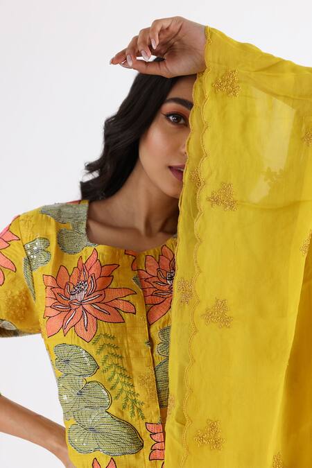 Shop_Nakita Singh_Yellow Satin, Silk Embroidery, Sequins Square Neck Lotus Kurta Set_Online_at_Aza_Fashions