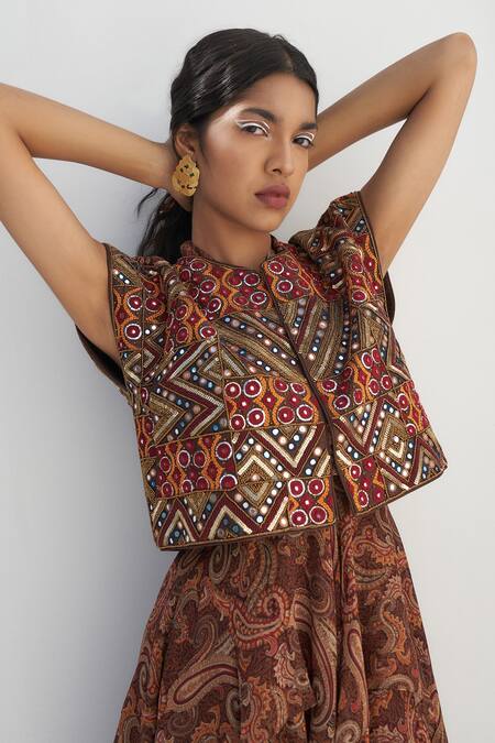 Buy Nadima Saqib Brown Silk Mirrors, Embroidery V-neck And Abla Jacket Online at Aza Fashions Buy_Nadima Saqib_Brown Silk Mirrors, Embroidery V-neck And Abla Jacket _Online_at_Aza_Fashions