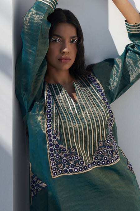 Nadima Saqib_Green Tissue Mirrors, Zari, Embroidery Split V-neck Yoke Kurta _at_Aza_Fashions